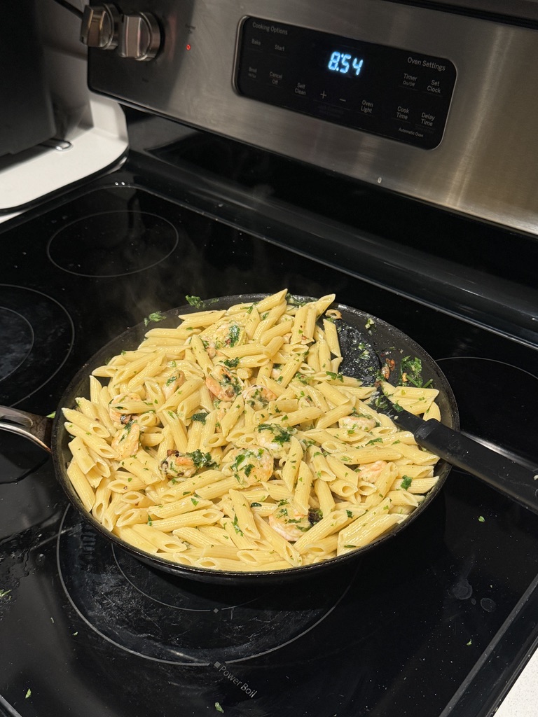 Lemon shrimp parsley pasta
